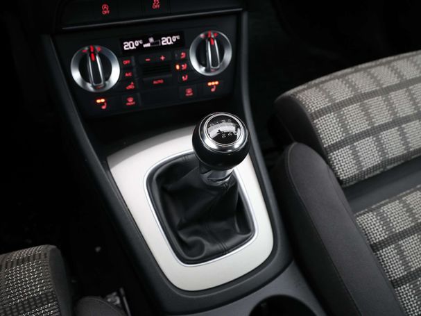 Audi Q3 1.4 TFSI Sport 110 kW image number 38