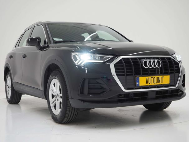 Audi Q3 45 TFSIe 180 kW image number 11