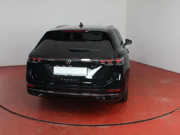 Car image 45