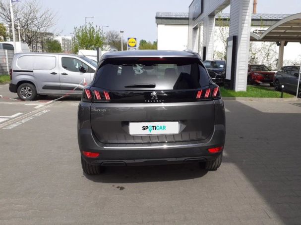 Peugeot 5008 BlueHDi EAT8 Allure 96 kW image number 3