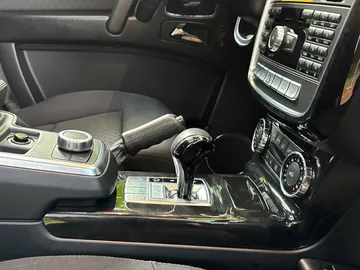 Car image 44