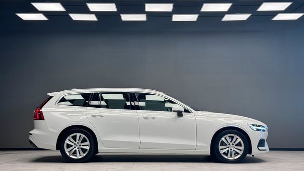 Volvo V60 B4 Momentum 145 kW image number 3