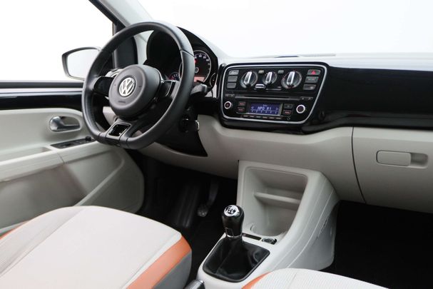 Volkswagen up! BlueMotion high up! 44 kW image number 26