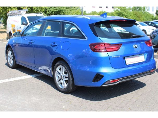 Kia Ceed SW 1.4 T-GDi DCT Vision 103 kW image number 2