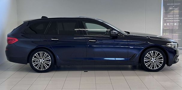 BMW 520d Touring xDrive Sport Line 140 kW image number 5