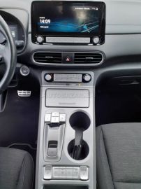 Car image 28