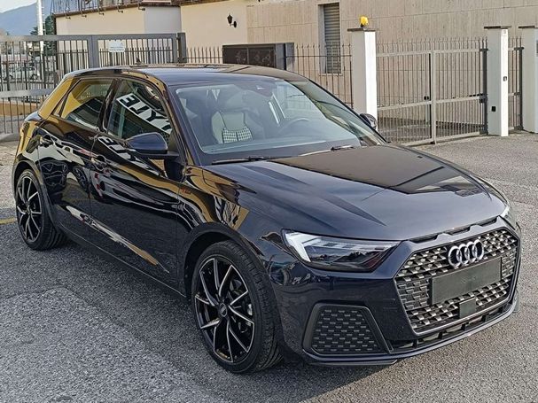 Audi A1 25 TFSI Sportback 70 kW image number 2