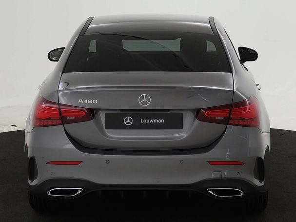 Mercedes-Benz A 180 100 kW image number 24