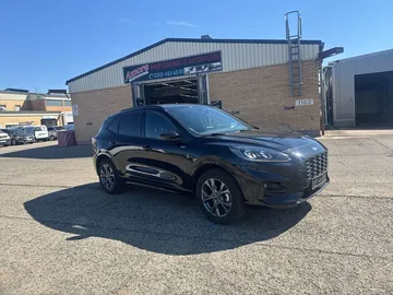 Car image 25