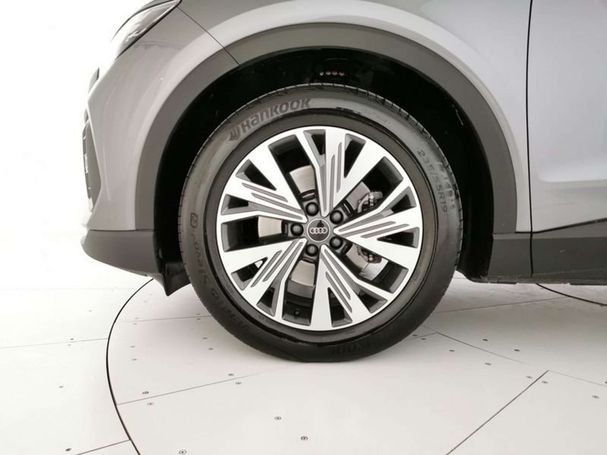 Audi Q4 e-tron 125 kW image number 24