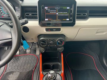Car image 15