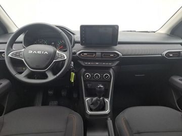 Car image 13