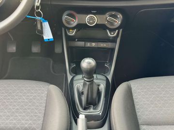 Car image 26