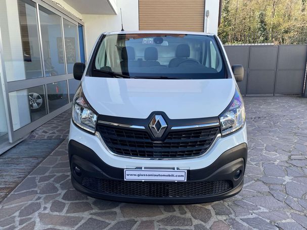 Renault Trafic dCi 120 88 kW image number 2