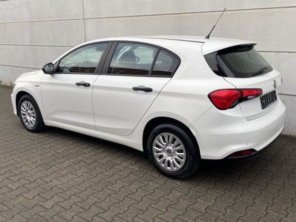 Fiat Tipo 1.4 16V Pop 70 kW image number 10