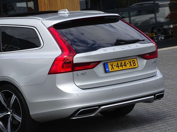 Volvo V90 T8 300 kW image number 44