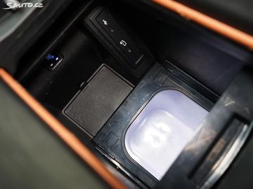 Car image 37