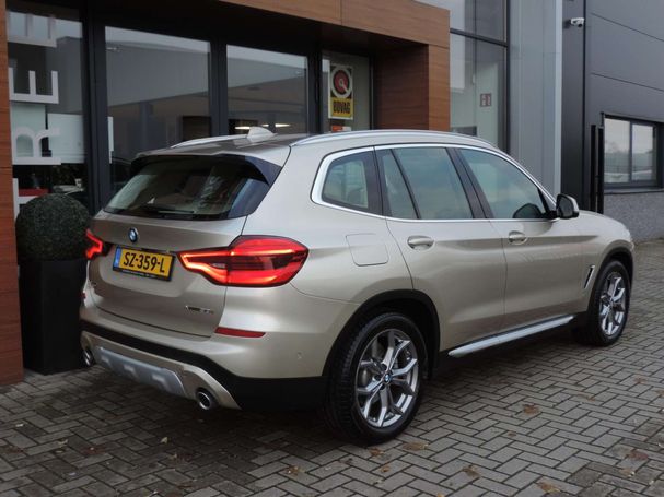 BMW X3 xDrive30i 185 kW image number 3