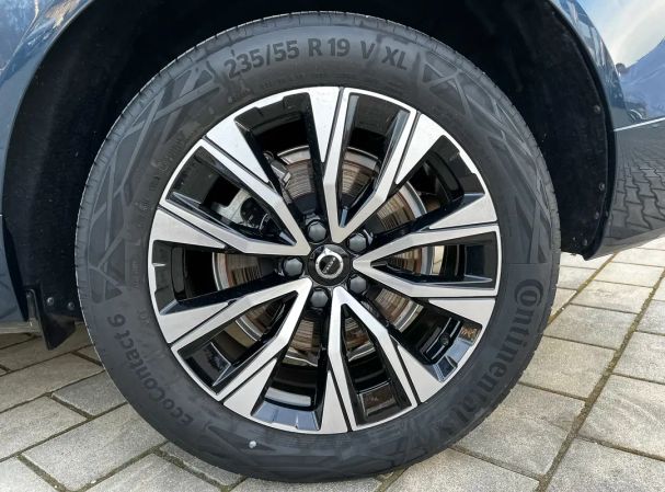 Volvo XC60 AWD 145 kW image number 21