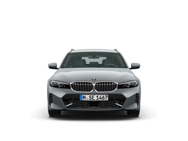 BMW 330i Touring 180 kW image number 2