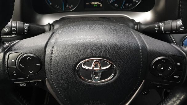 Toyota RAV 4 Hybrid 4x4 145 kW image number 17