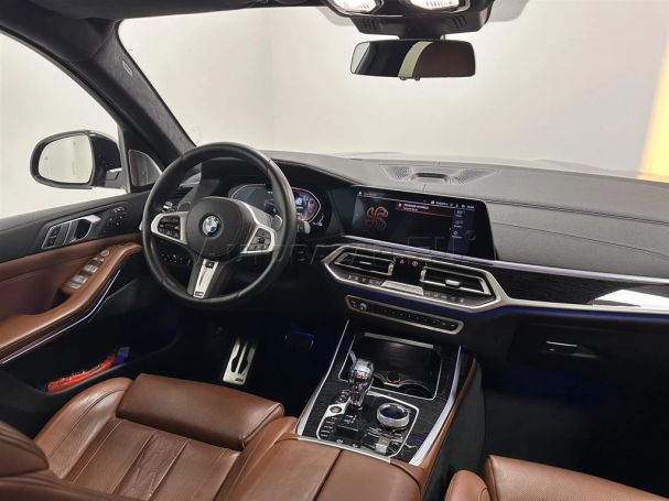 BMW X7 M50i xDrive 390 kW image number 6