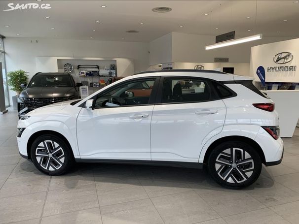 Hyundai Kona 100 kW image number 8