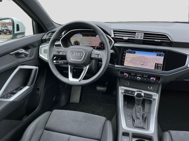 Audi Q3 35 TFSI S-line 110 kW image number 5