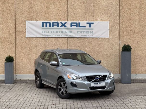 Volvo XC60 AWD 120 kW image number 2