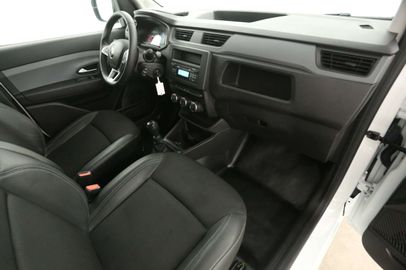 Car image 22