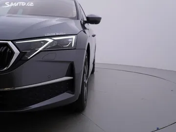 Car image 34