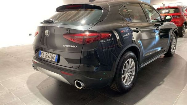 Alfa Romeo Stelvio 2.2 Diesel AT8 Business 118 kW image number 3