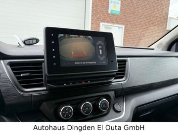 Car image 32