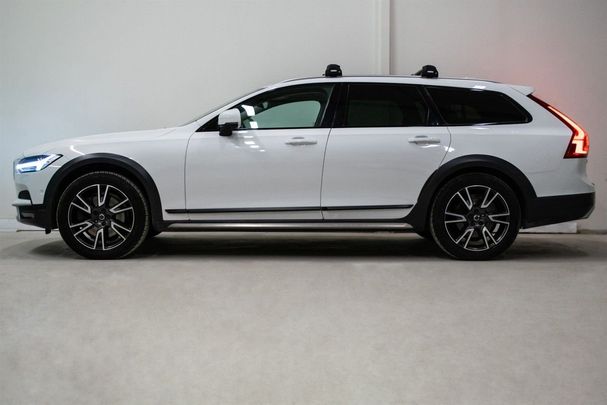 Volvo V90 Cross Country D4 AWD Pro Inscription 140 kW image number 4