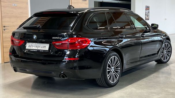 BMW 520d Touring xDrive Sport Line 140 kW image number 33