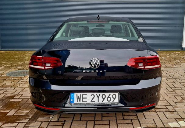 Volkswagen Passat 110 kW image number 5