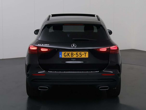 Mercedes-Benz GLA 180 100 kW image number 4