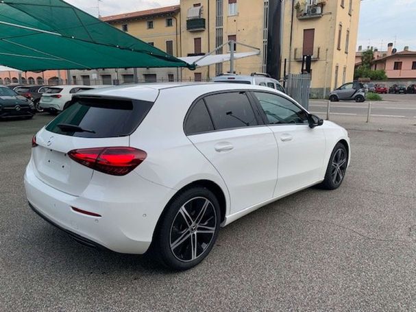 Mercedes-Benz A 180 100 kW image number 5