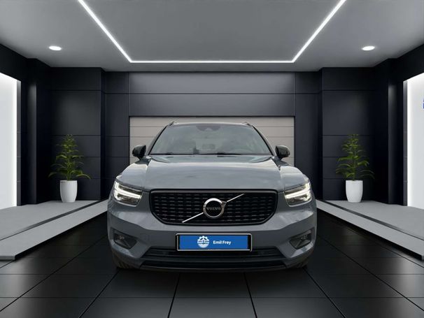 Volvo XC40 T2 95 kW image number 2