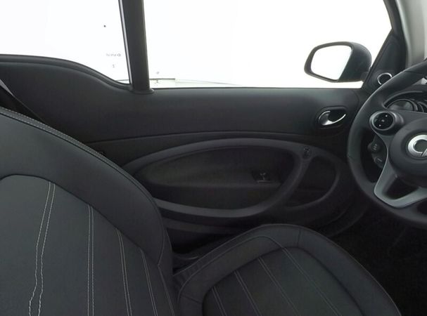 Smart ForTwo EQ 60 kW image number 9