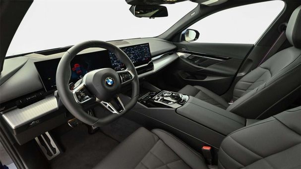 BMW 520d xDrive 145 kW image number 28