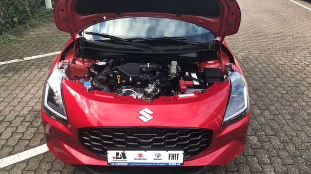 Suzuki Swift 1.2 Dualjet Hybrid Club 61 kW image number 7