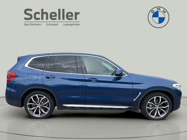 BMW X3 xDrive30e xLine 215 kW image number 6