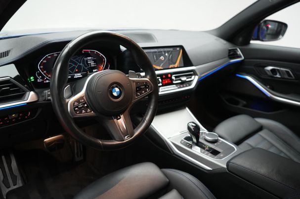 BMW 320d Touring xDrive M Sport 140 kW image number 9