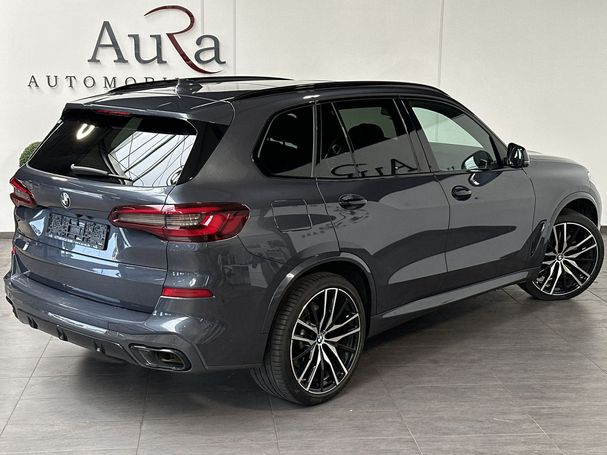 BMW X5 M50i xDrive 390 kW image number 3