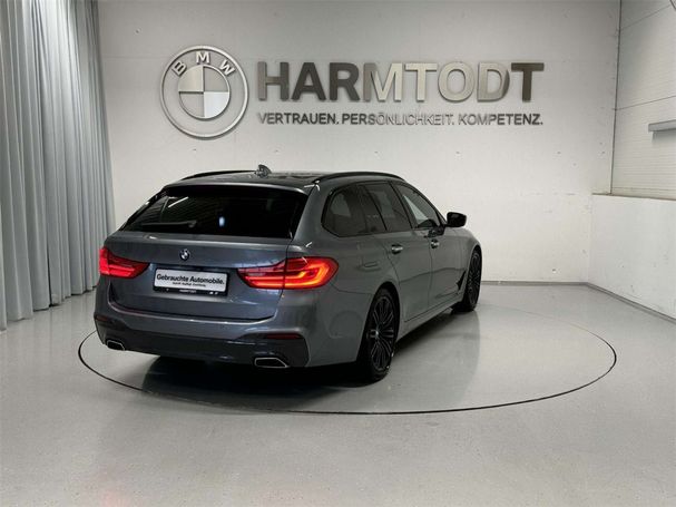 BMW 530d Touring xDrive 195 kW image number 2