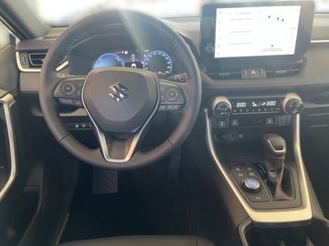 Car image 10