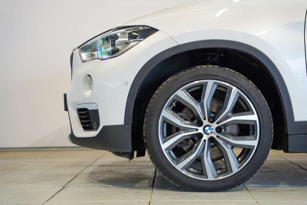 BMW X1 sDrive20i xLine 141 kW image number 6