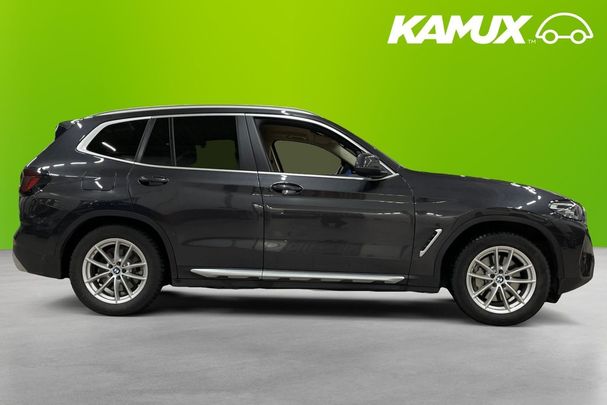 BMW X3 xDrive30e 215 kW image number 2