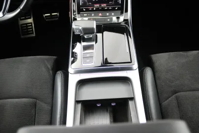 Car image 39